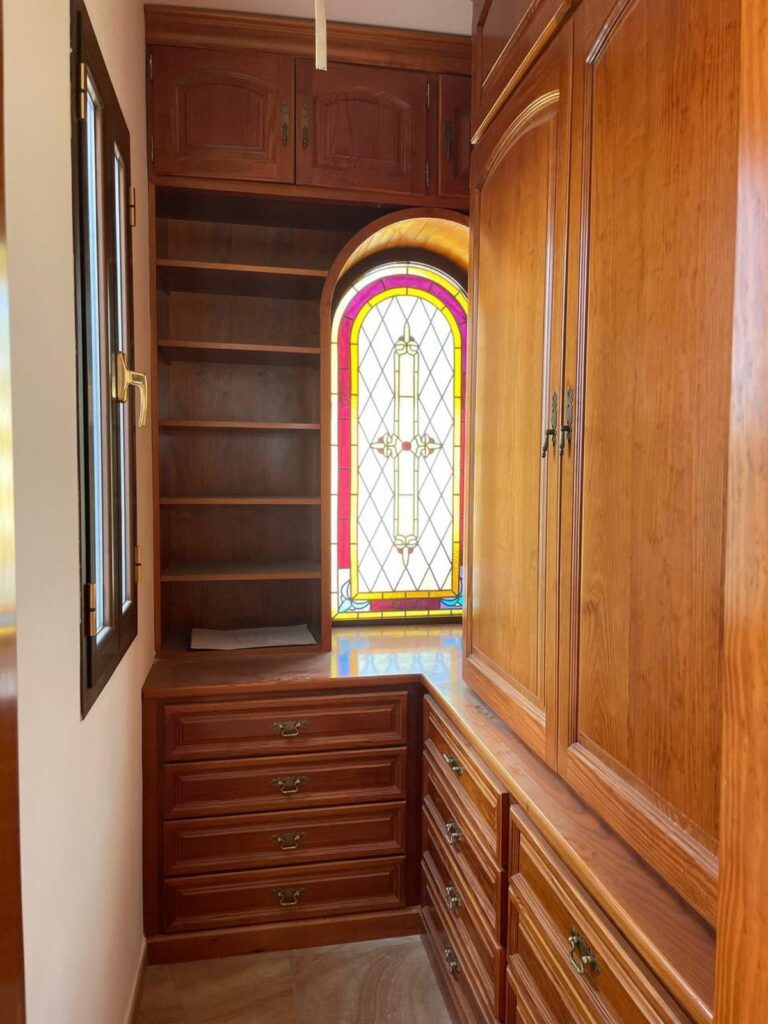 0f411890d8e0abcc0953d3b973e8b8e8 - 7