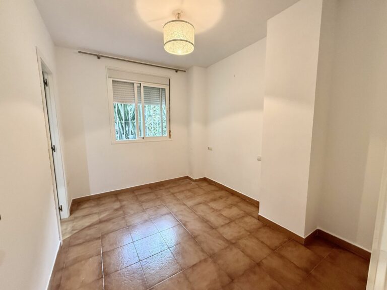 1300b8fbf5e1a5d45d5de415d3e40421 - 9