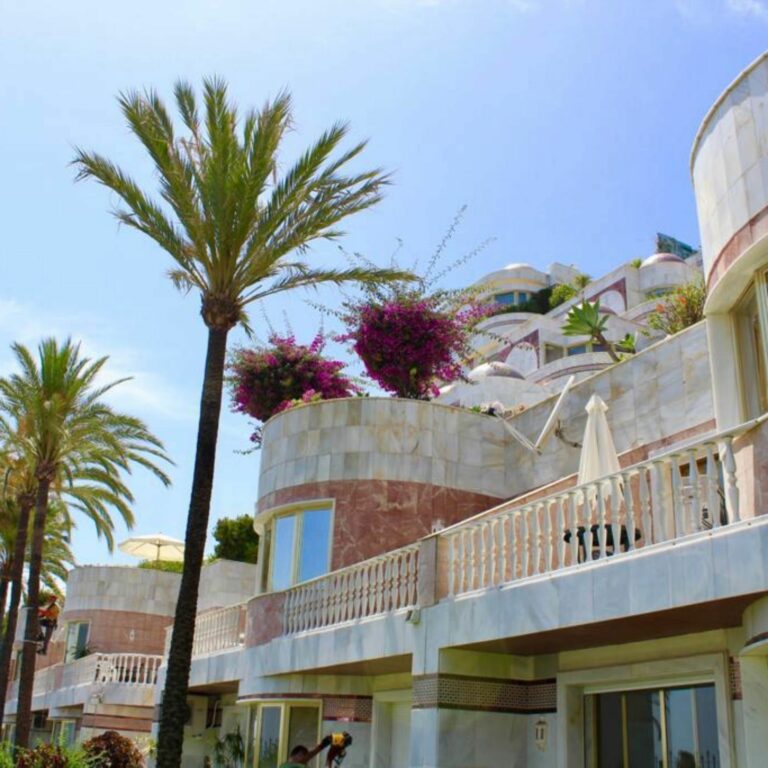 13d0976d603410828aca40a7127e28db - 1