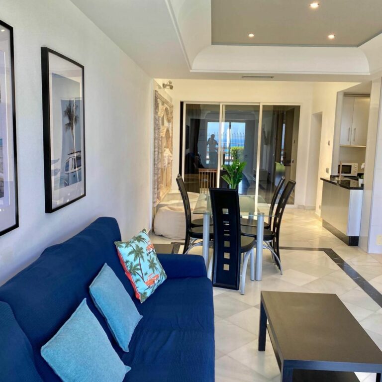 13d0976d603410828aca40a7127e28db - 12