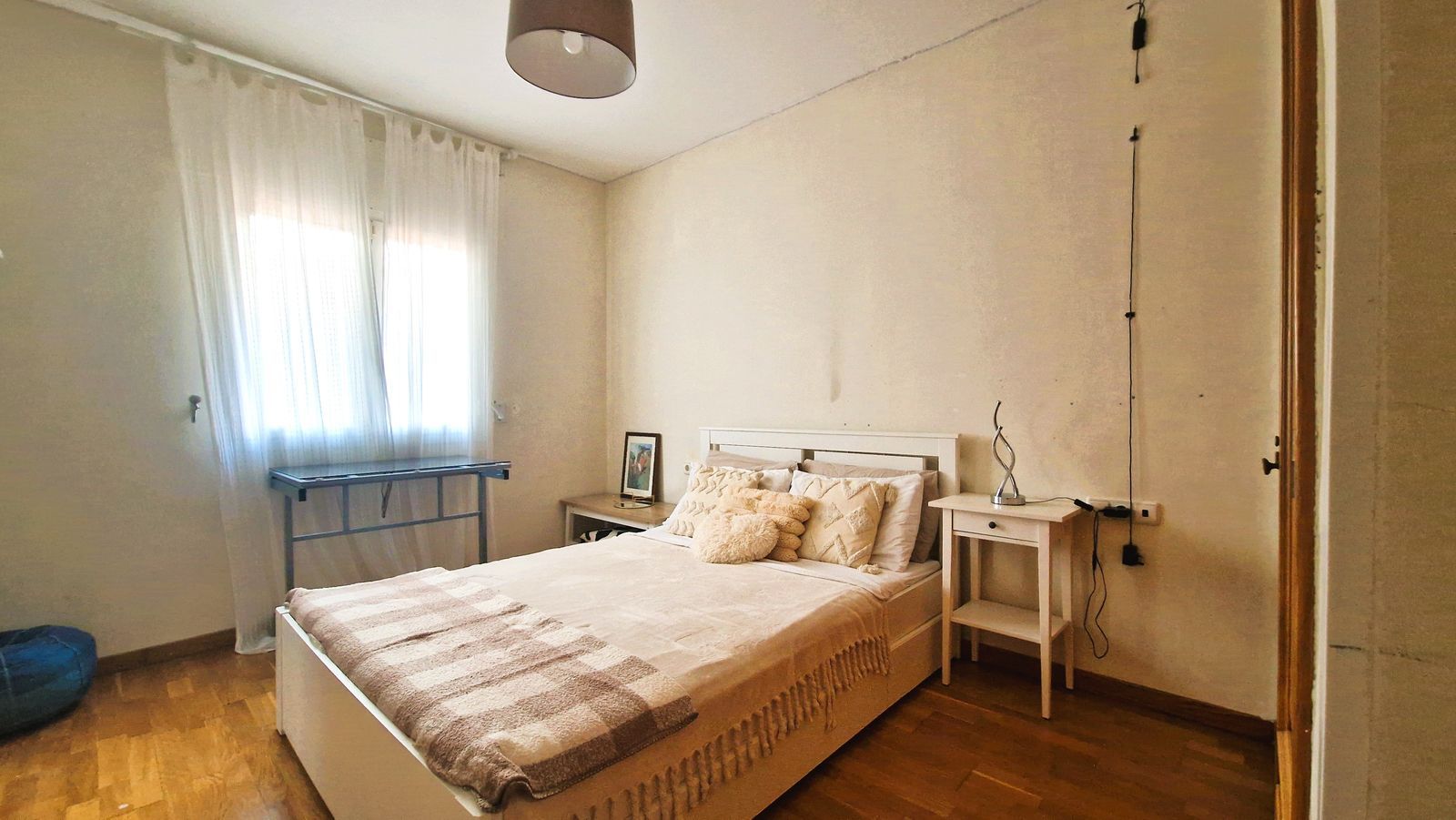 13d12f33216af22d3c7e573f518a6ace - 11