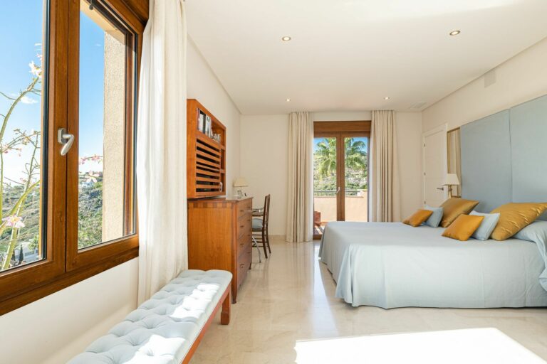 13d7547d6e8ac0f0c9cdfe2abb142af4 - 10