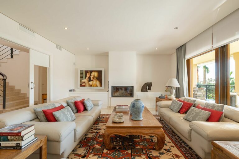 13d7547d6e8ac0f0c9cdfe2abb142af4 - 13