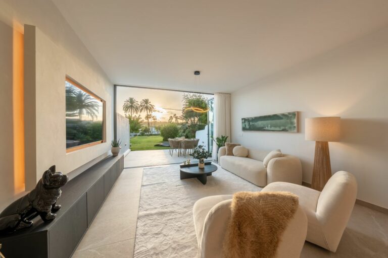 164b1327643997b7b223101a3657f9d4 - 4