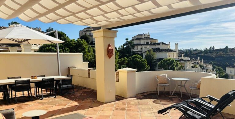 17eaedcead1a494f20cd578056116b3f - 11