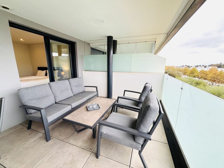 1a2de26d74e00b728c3db26e57245c25 - 11