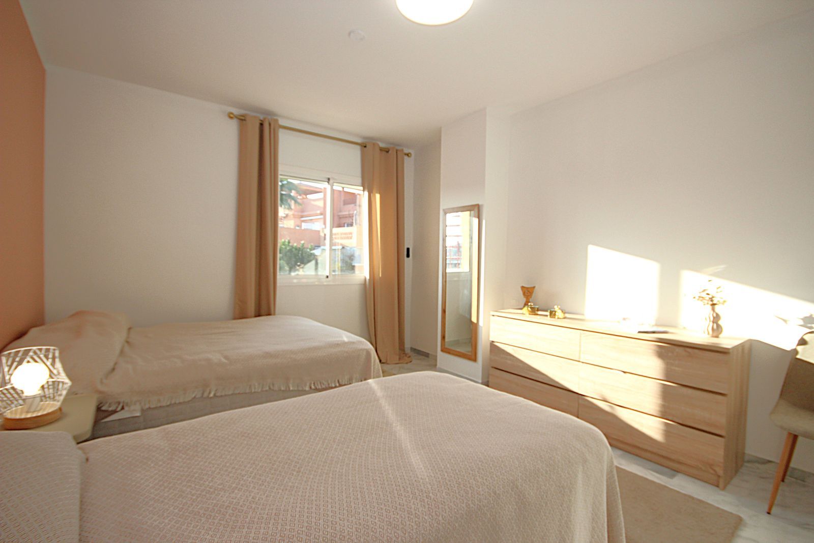 1ae643834a8d34a2da06eec7baa14174 - 12