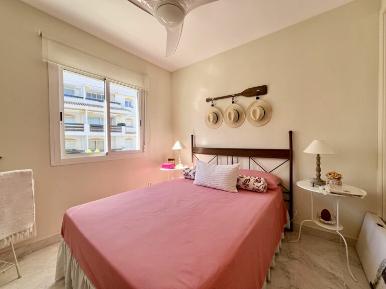 1e32dd5dbc9b059c2e7233a64dee899e - 11