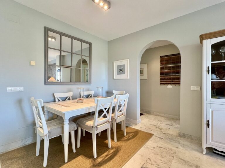 1e32dd5dbc9b059c2e7233a64dee899e - 15