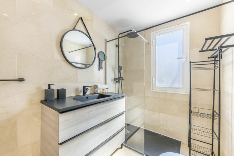 1e4a71a9488ba708390fe9dc98836c4e - 8