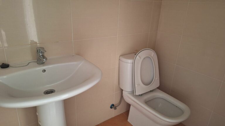 1edc3d5458c11b0635891d3548b7db1e - 11