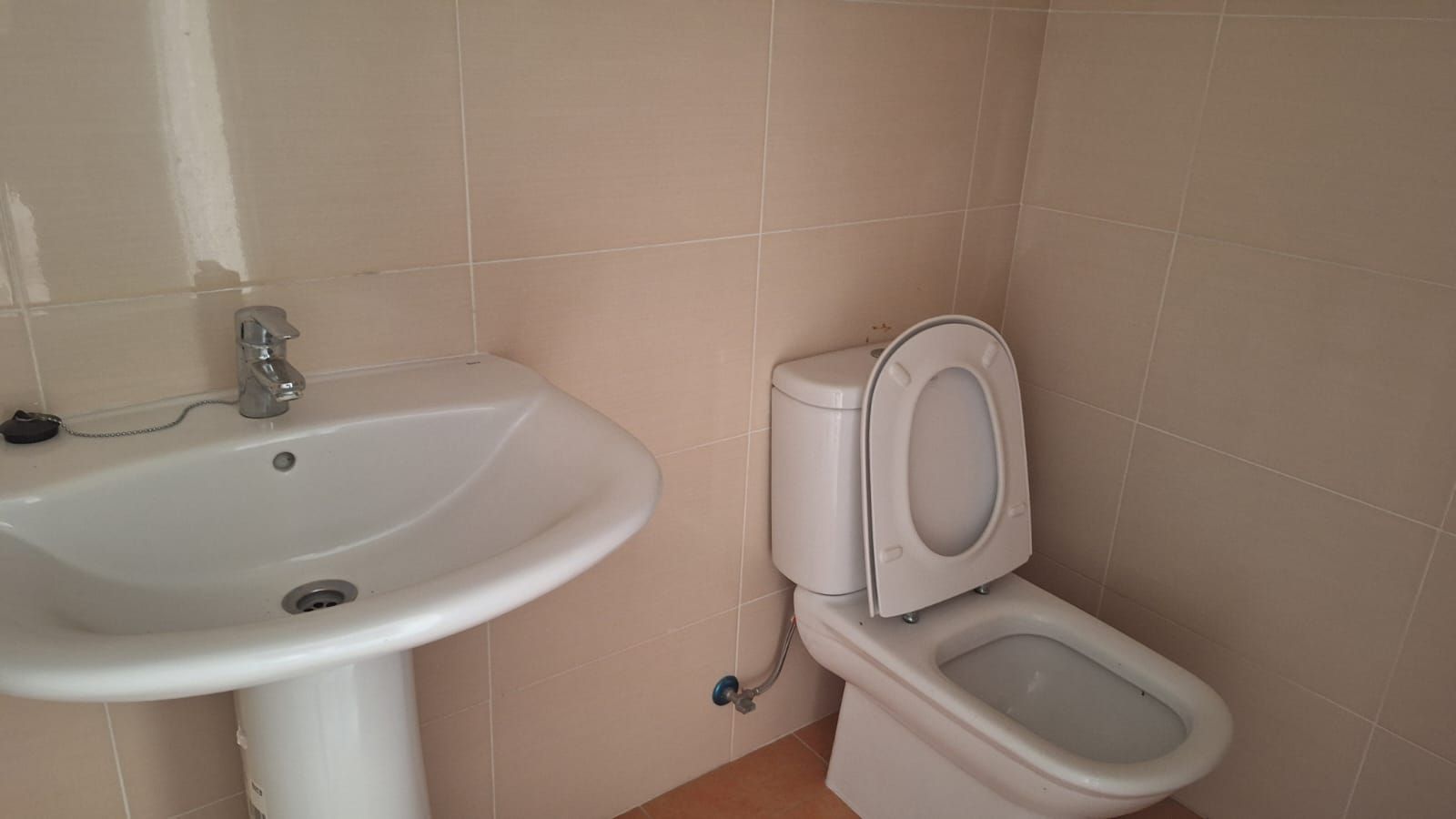 1edc3d5458c11b0635891d3548b7db1e - 11