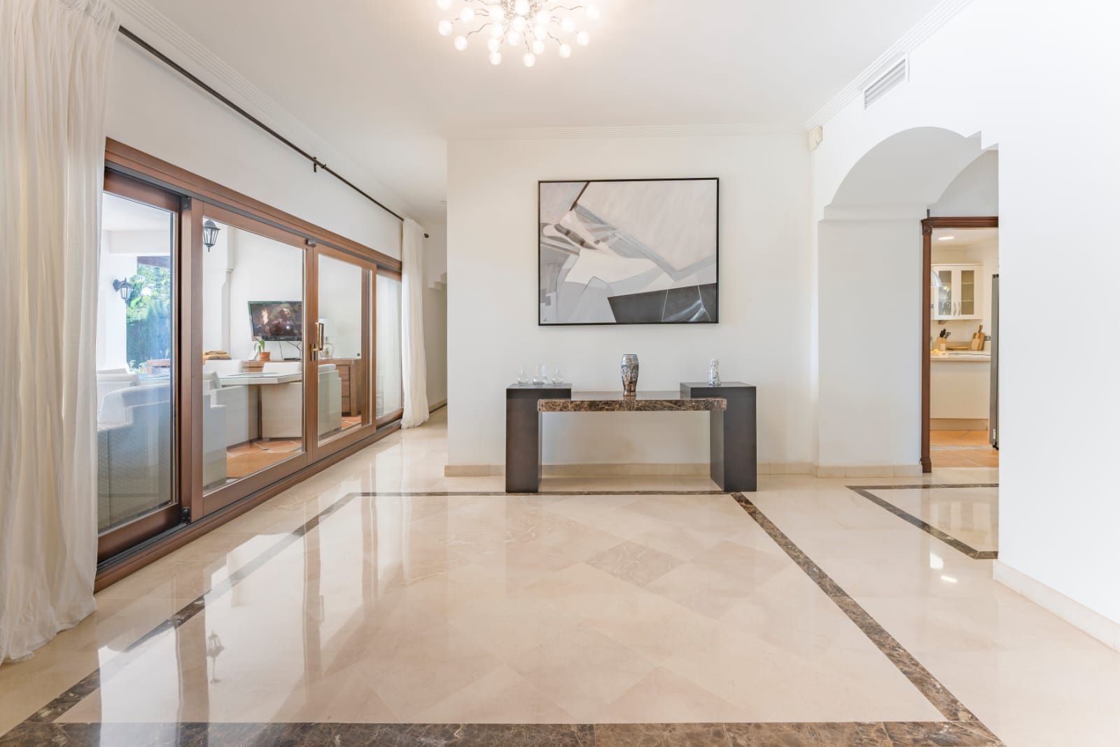 20a756f35fd7343325724ccba3246155 - 12