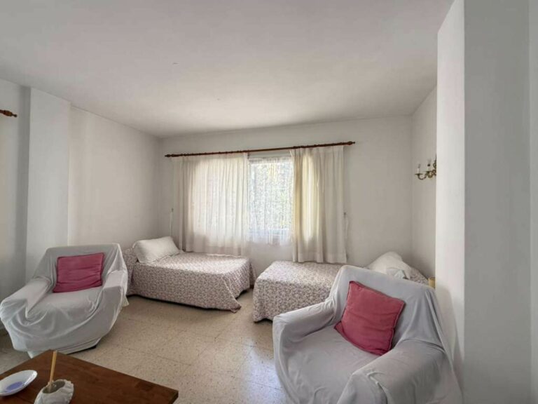 234a90b879f83078efbf2e69786dc32a - 11