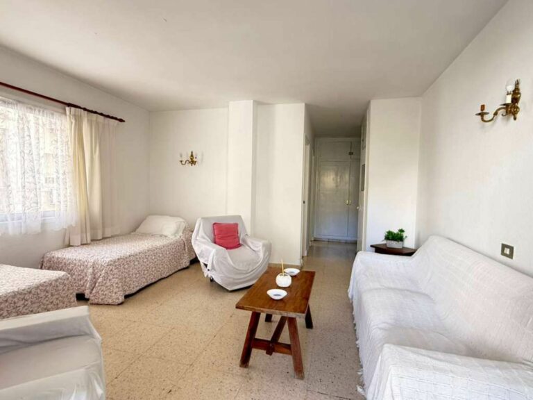 234a90b879f83078efbf2e69786dc32a - 2