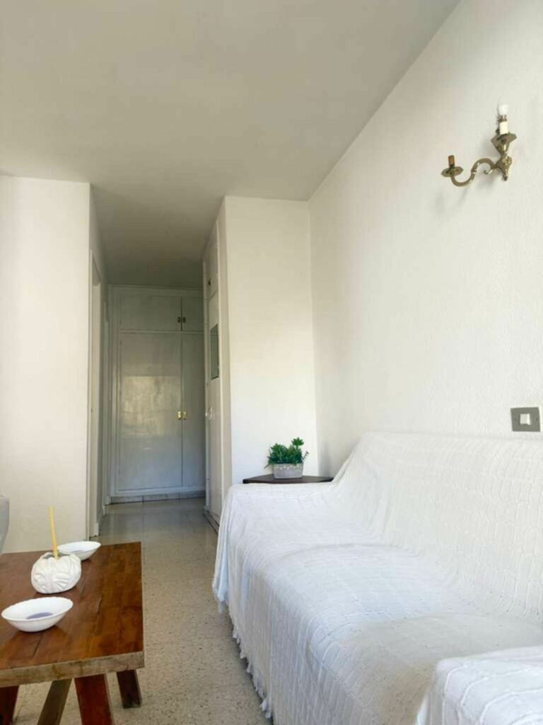 234a90b879f83078efbf2e69786dc32a - 6