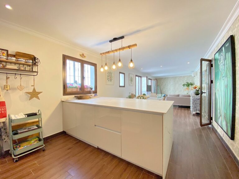 2379f8674deff8e9a27d78475151803d - 13