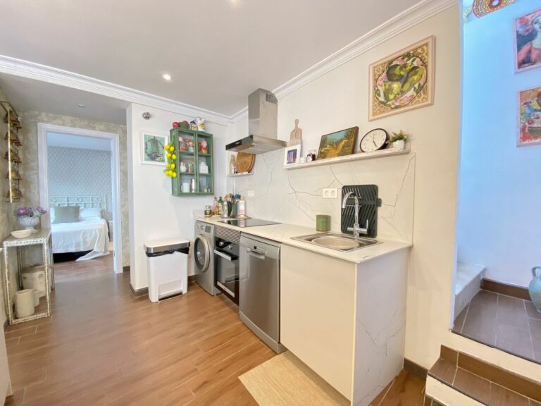 2379f8674deff8e9a27d78475151803d - 9