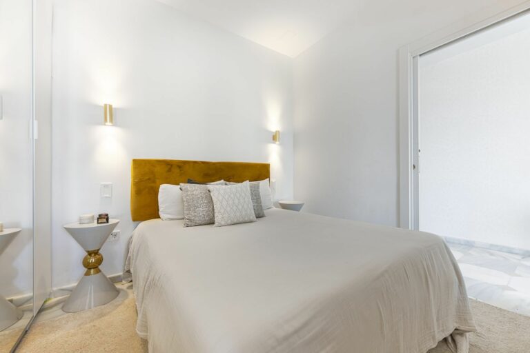 249a2ec33237dcb227d7d35de5142992 - 15