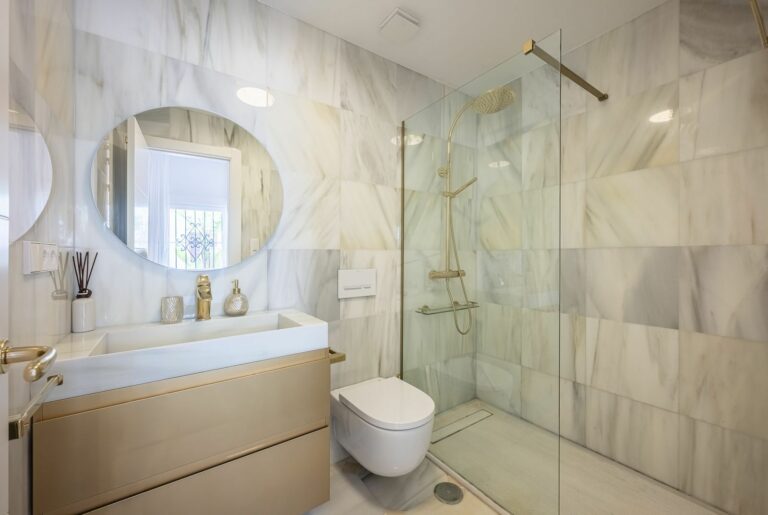 249a2ec33237dcb227d7d35de5142992 - 16