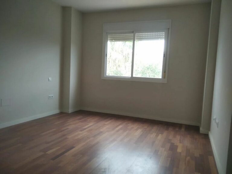 279907be29c995c08fa4e84ed15d5524 - 15