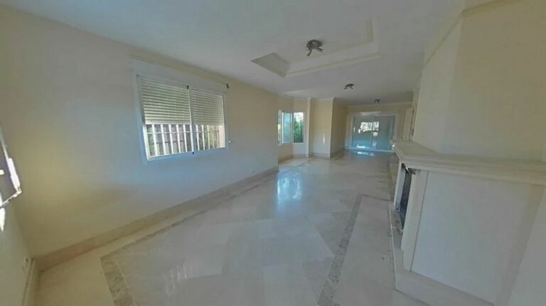 296fc8d335d18c19cd1d656702502b50 - 4