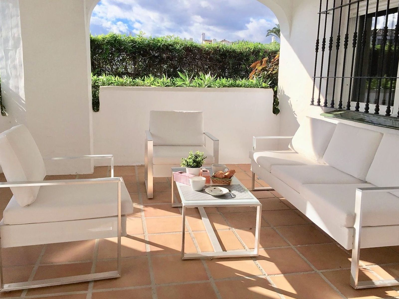 2ac7995e235bdb3b81555f395b202af9 - 9