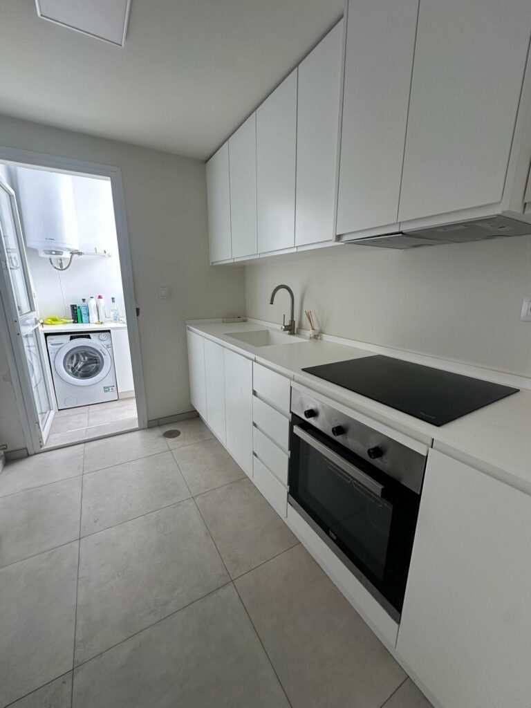 2eba1292950d593394b46ee39b0ec936 - 14