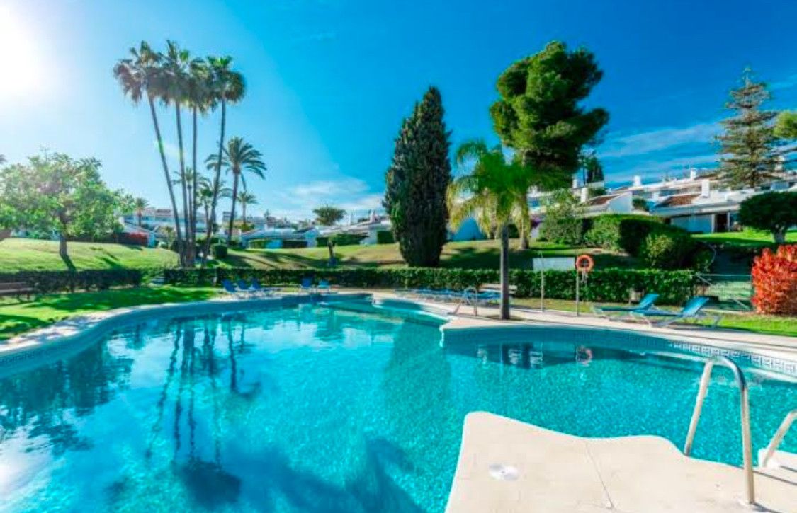 2eba1292950d593394b46ee39b0ec936 - 2