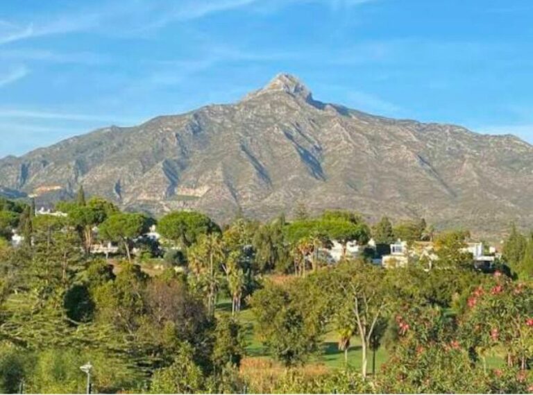 2eba1292950d593394b46ee39b0ec936 - 4