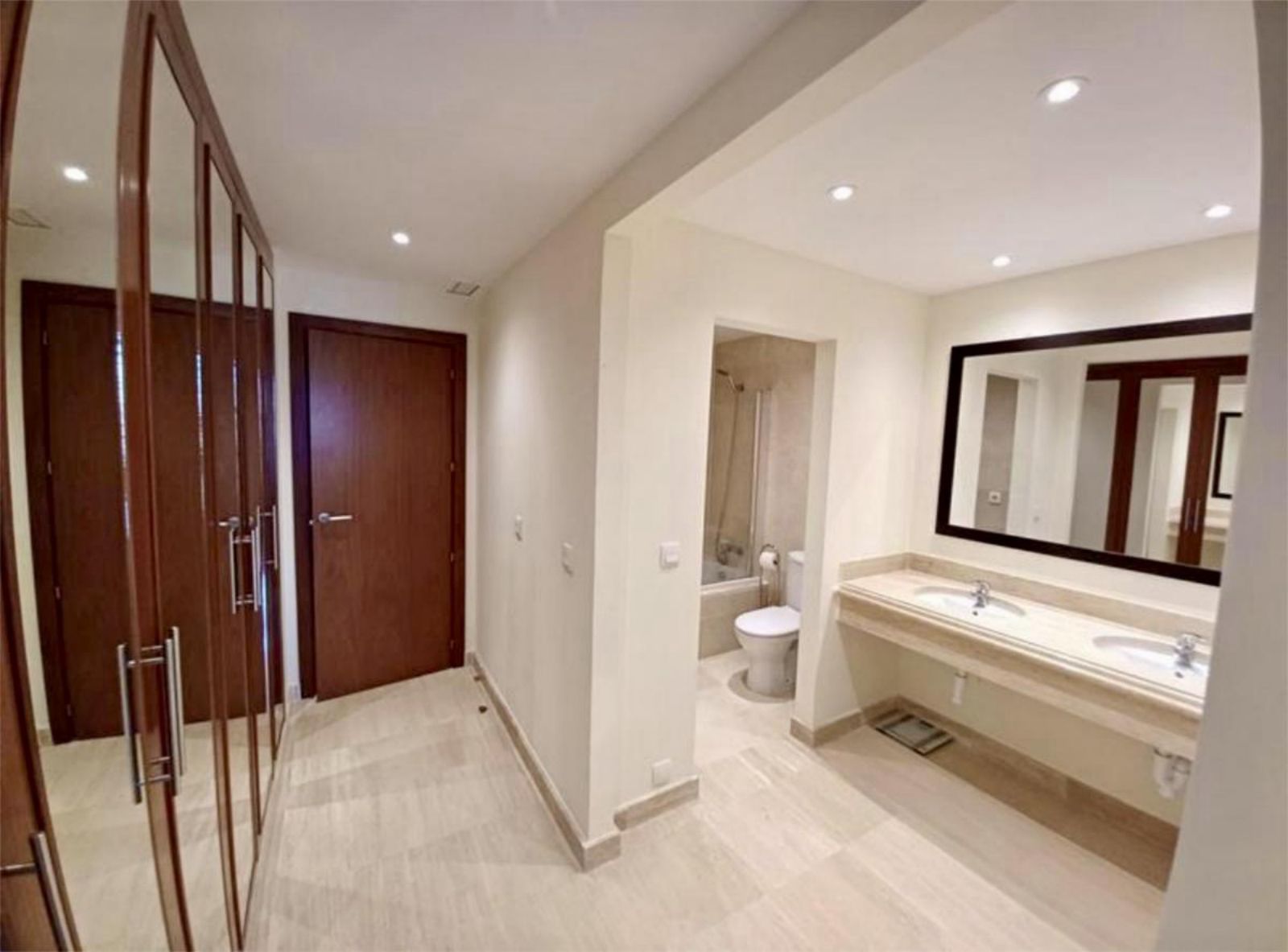 2fbd9141defe54a50f5c54ad9297f1b8 - 6