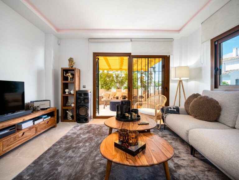 31cf4899f9954ed7aba09a85f5681a1f - 10