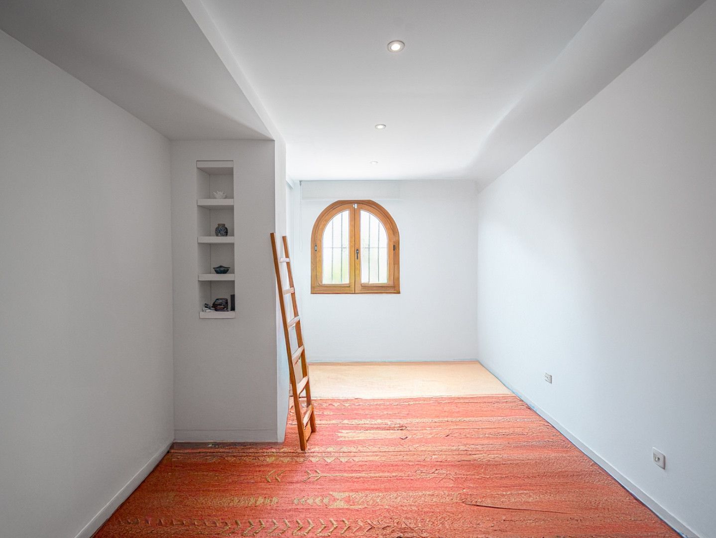 31cf4899f9954ed7aba09a85f5681a1f - 13