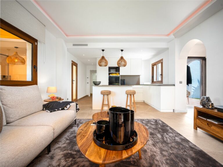 31cf4899f9954ed7aba09a85f5681a1f - 2