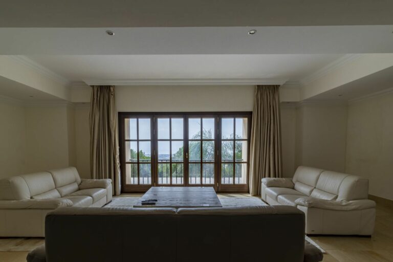 33d739a6537459cddfa71b7c4e7077c4 - 16