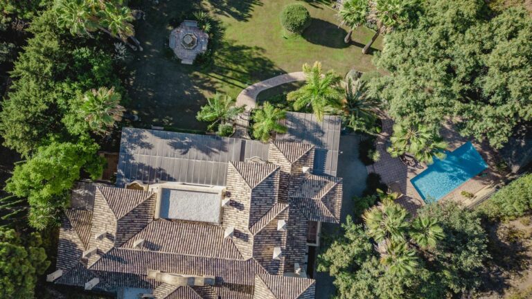 33d739a6537459cddfa71b7c4e7077c4 - 3