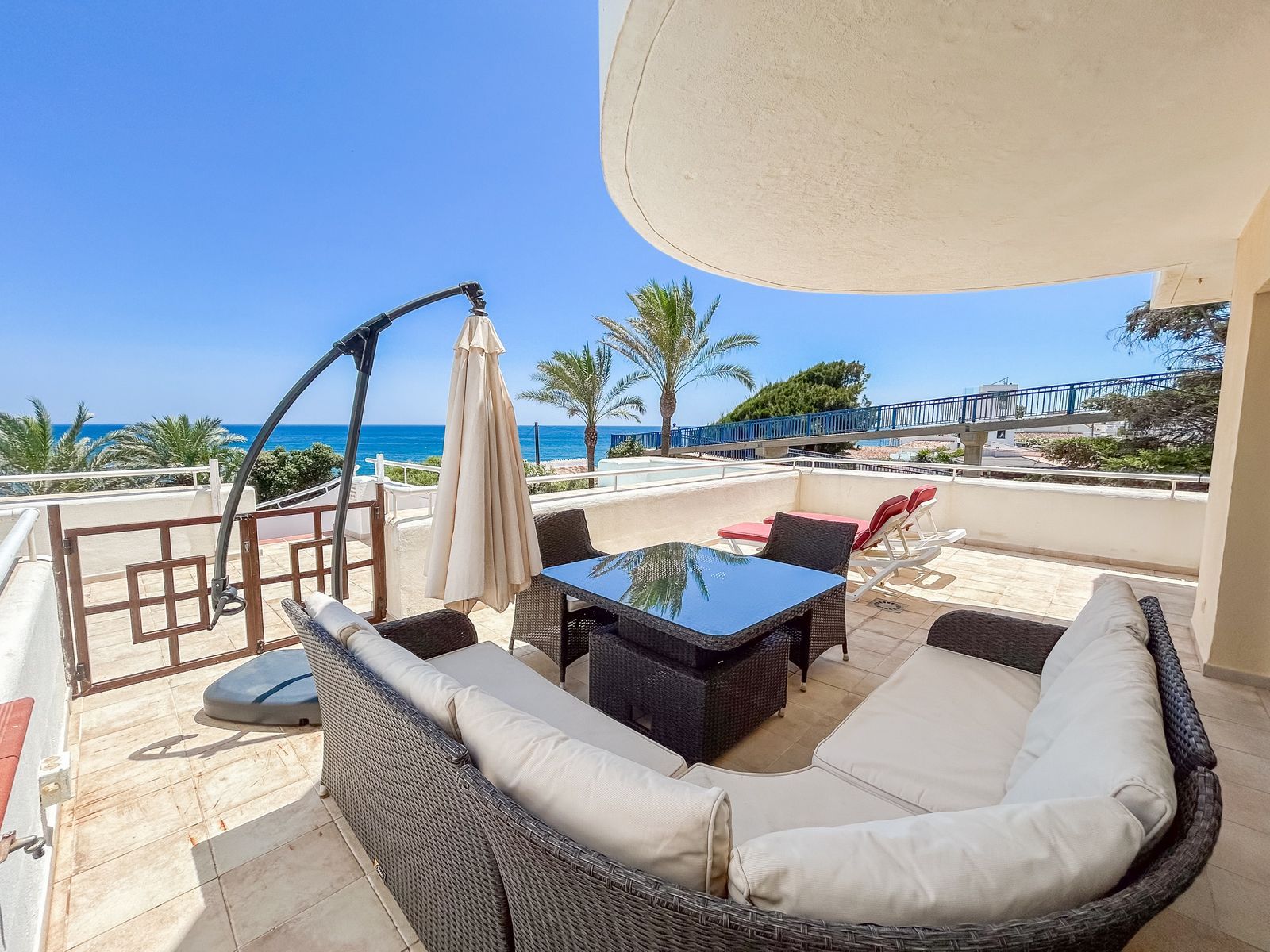 34a0192d60b0e99a8b5ab7bfca504846 - 2