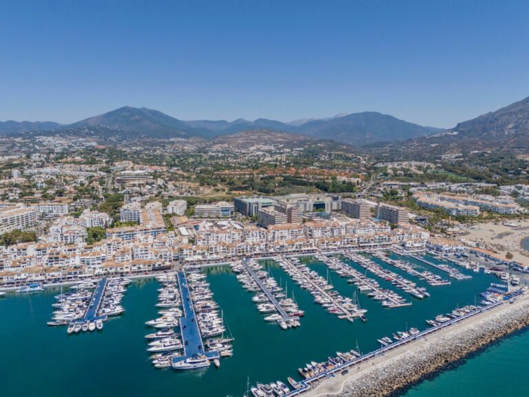 373caafde7799ece79c073935fc47d26 - 1