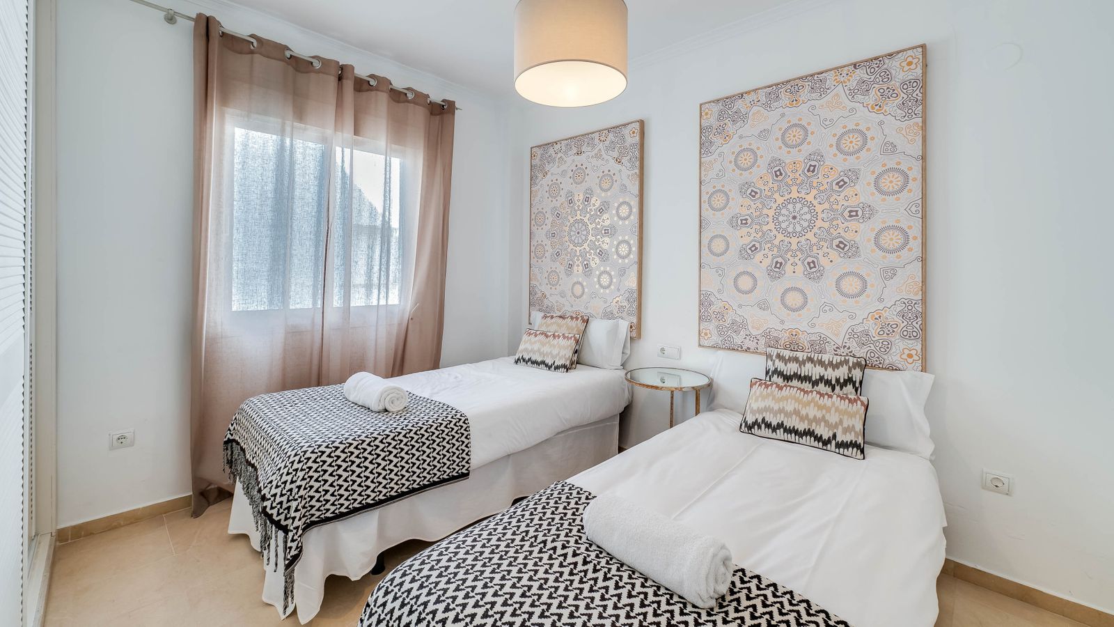 373caafde7799ece79c073935fc47d26 - 16