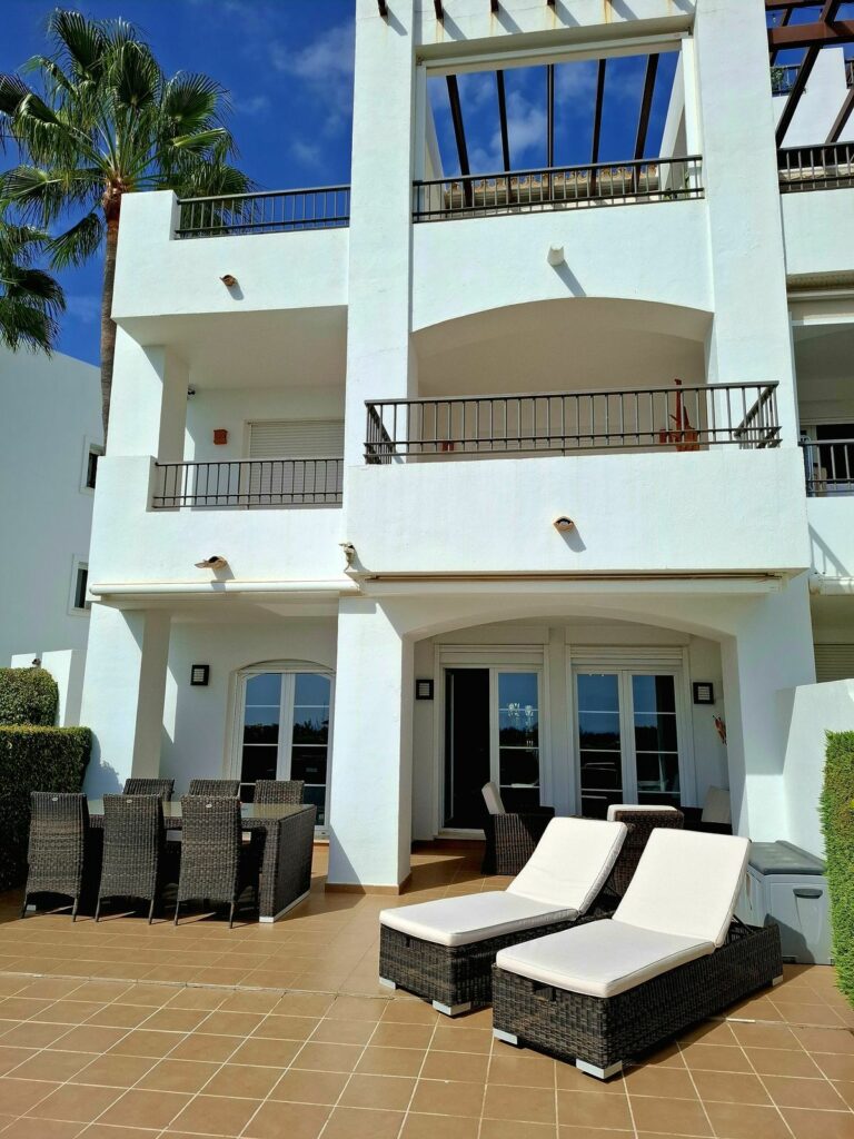 37bf9773df5468d9eeb4e19025b184fd - 1