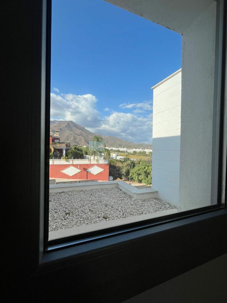 390eefb63eb6a7491ea0c319bbce97ea - 11