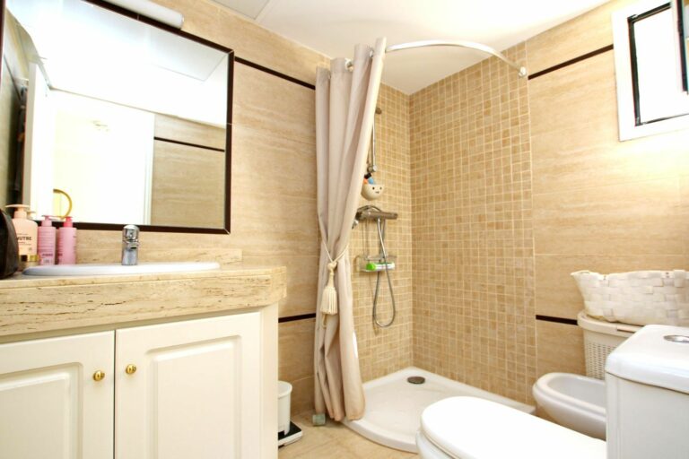 3b270ba141b24c52d95aea2a0dabad23 - 12