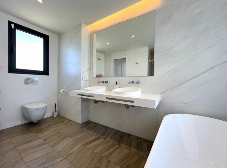 41b0999f9d5ebca3049ac4217ecc1282 - 11