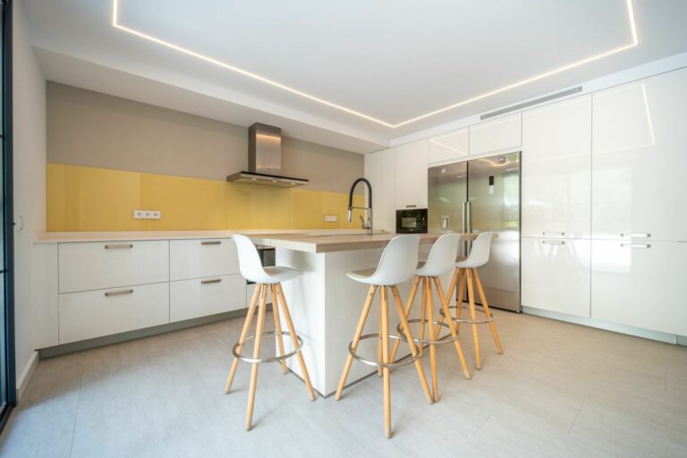 42e9a510567858c381d807a321b942d1 - 11