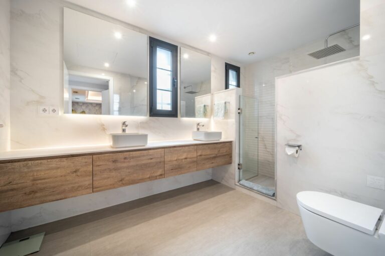 42e9a510567858c381d807a321b942d1 - 14