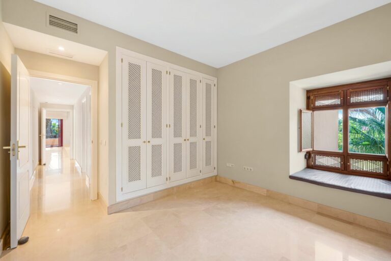 474641faf0695dbd9040aa2c1c0bec49 - 16