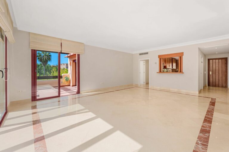 474641faf0695dbd9040aa2c1c0bec49 - 3