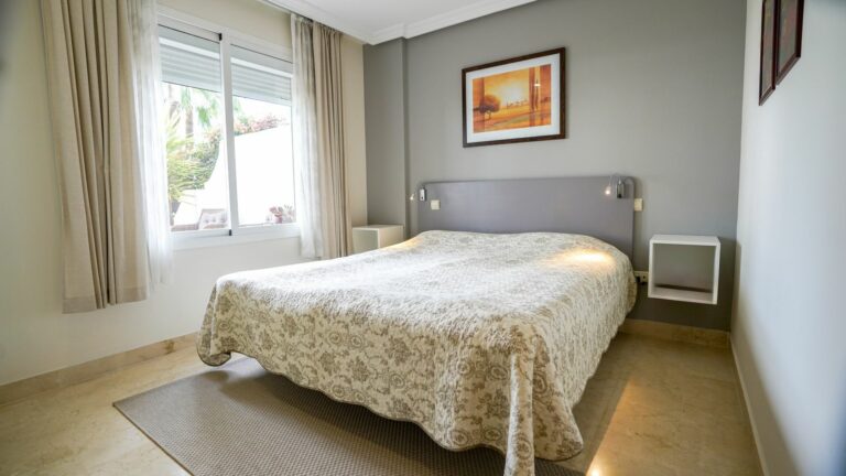 5498168d287fa7f8bd0c56db36d65820 - 11