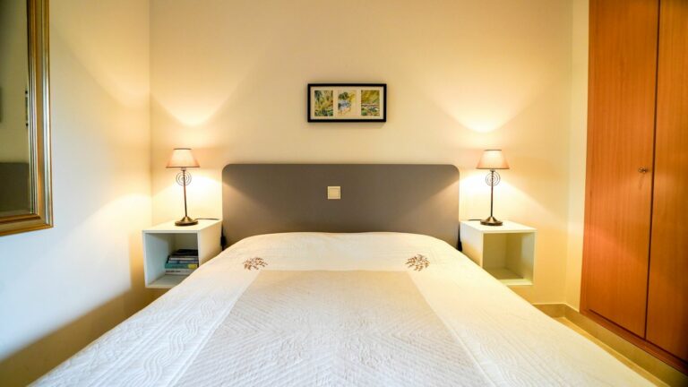 5498168d287fa7f8bd0c56db36d65820 - 8