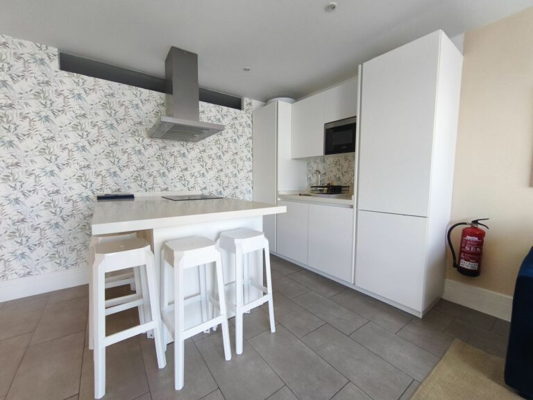 54bad8795a25467f79d4ccc26c5eacf2 - 3